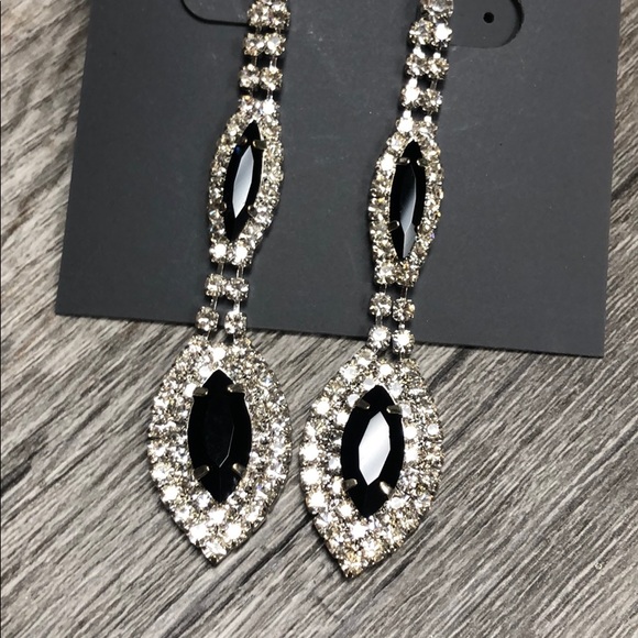Black rhinestone earrings new bridal - Picture 2 of 2